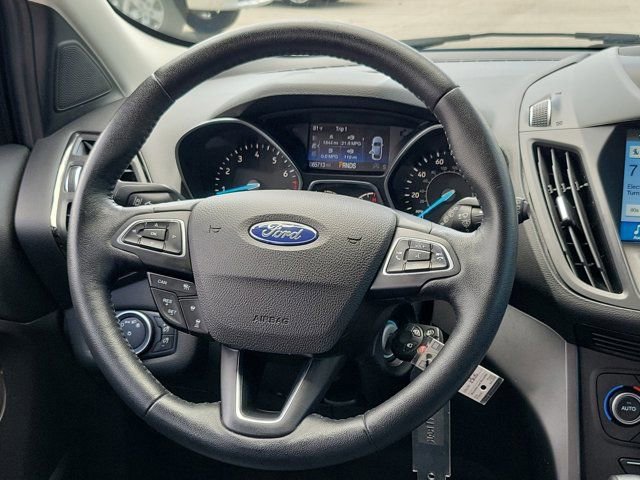 Certified 2018 Ford Escape SEL w/ Ford Safe & Smart Package image 20