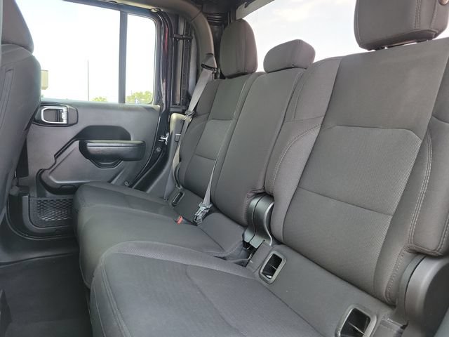 Used 2023 Jeep Gladiator Sport AWD/4WD image 17