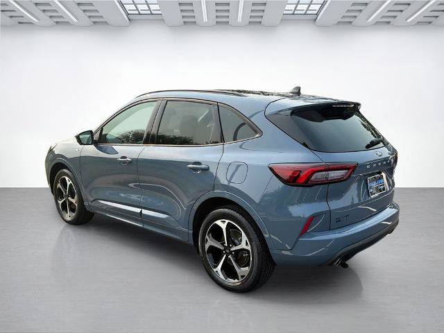 Certified 2023 Ford Escape ST-Line Elite w/ Premium Technology Package AWD/4WD image 5