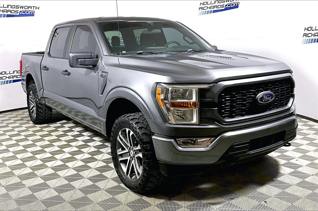 Certified 2021 Ford F150 XL w/ STX Appearance Package image 3