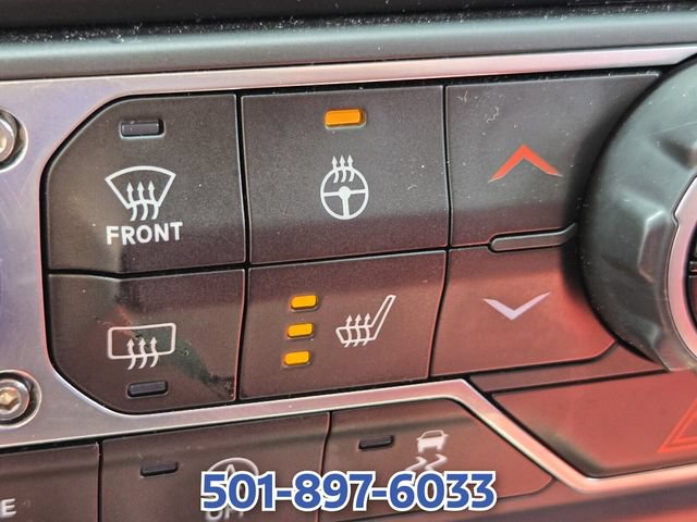 Used 2023 Jeep Wrangler Unlimited Rubicon w/ Cold Weather Group AWD/4WD image 21