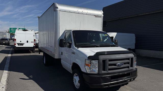 Certified 2018 Ford E-350 and Econoline 350 Super Duty