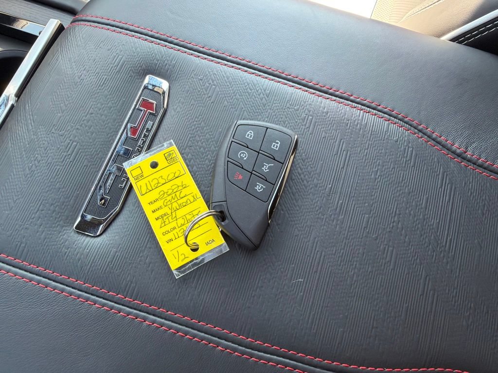 Used 2026 GMC Yukon XL AT4 Ultimate w/ LPO, Floor Liner Package AWD/4WD image 27