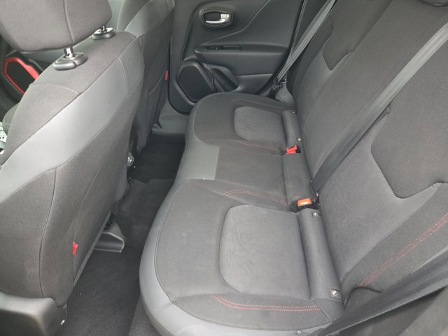 Used 2023 Jeep Renegade Trailhawk image 13