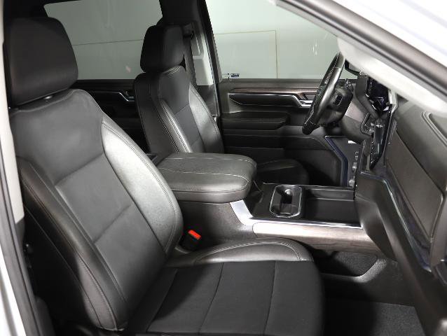 Used 2024 Chevrolet Silverado 3500 LTZ w/ LTZ Plus Package image 9