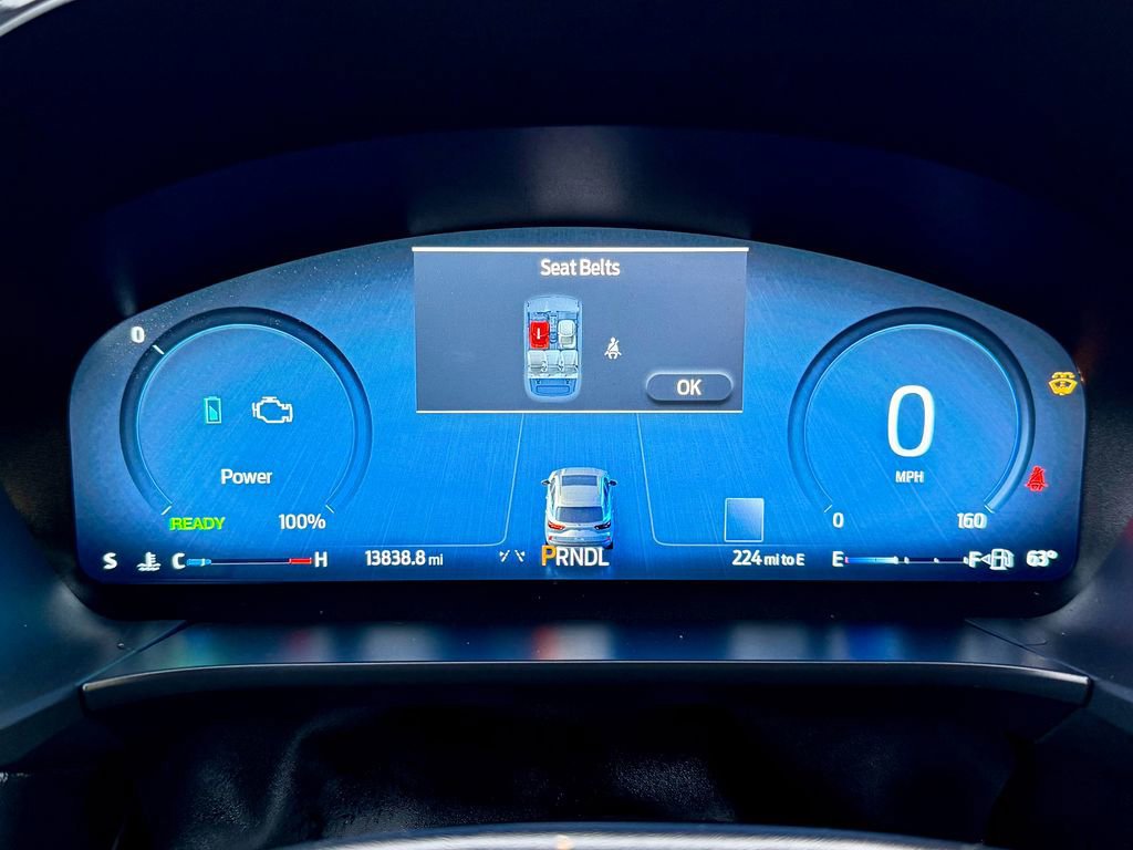 Certified 2025 Ford Escape ST-Line Elite w/ Premium Technology Package image 19