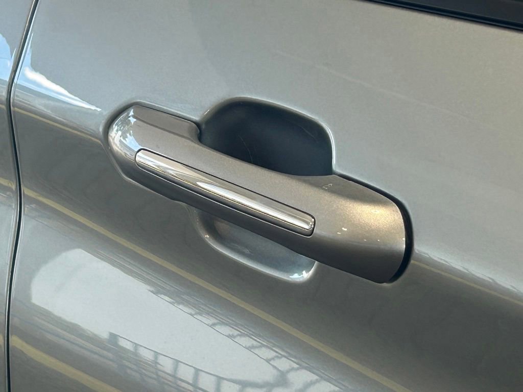 Certified 2023 Ford Explorer Limited w/ Equipment Group 301A image 22