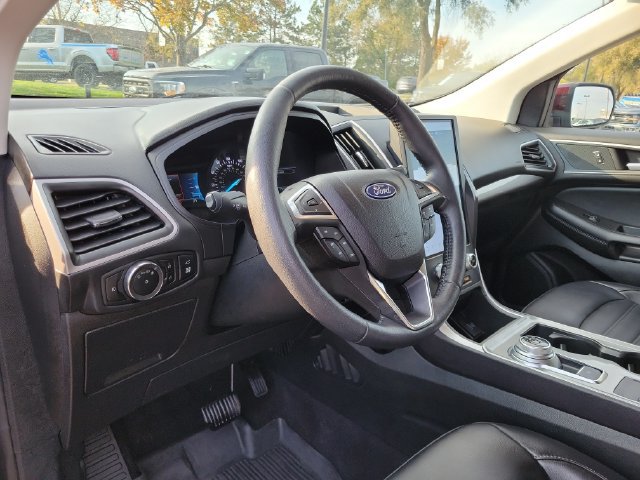 Certified 2024 Ford Edge SEL w/ Convenience Package AWD/4WD image 10