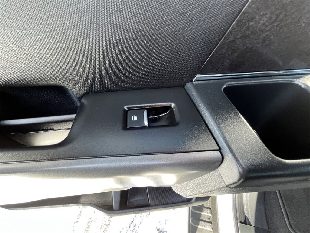 Certified 2025 Ford F150 XLT w/ Equipment Group 303A High image 28