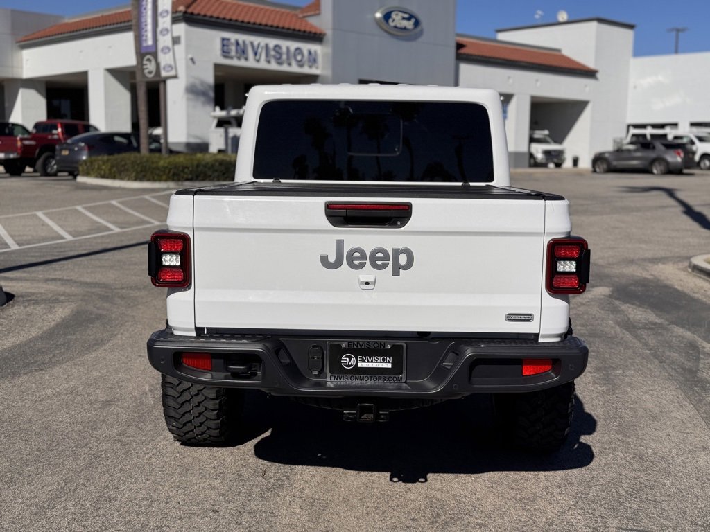 Used 2020 Jeep Gladiator Overland image 11