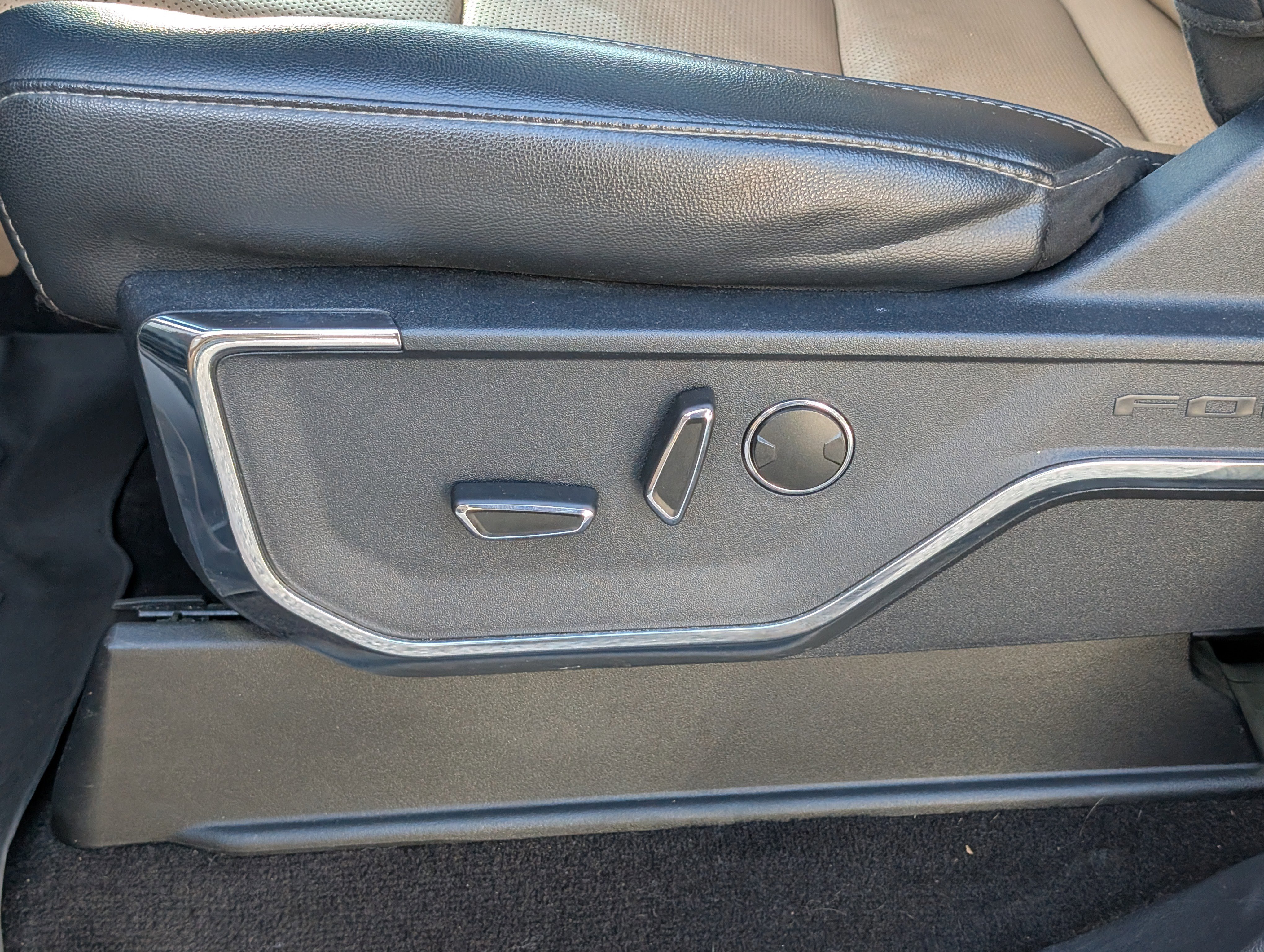 Certified 2021 Ford F150 Lariat w/ Equipment Group 502A High image 22