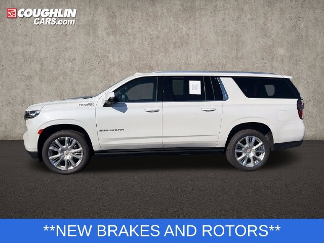 Used 2023 Chevrolet Suburban High Country w/ Premium Package 2 AWD/4WD image 5