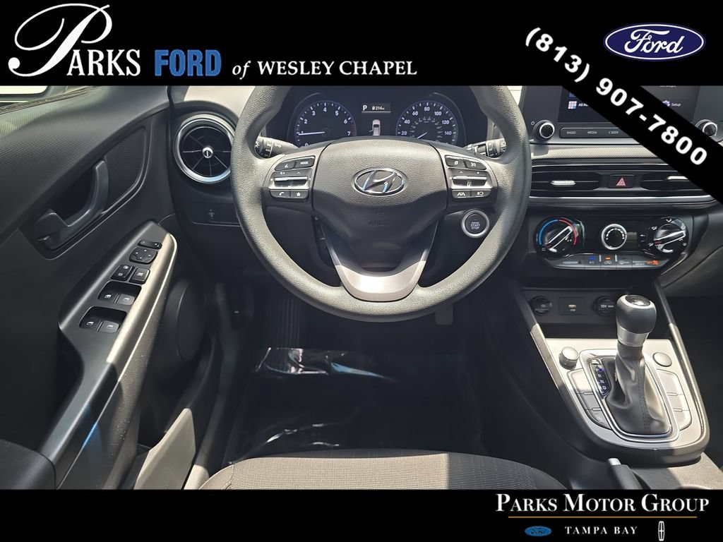 Used 2022 Hyundai Kona SEL w/ Cargo Package FWD image 11