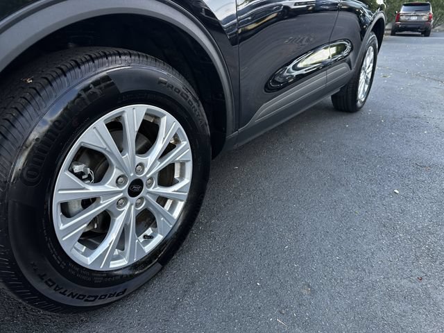 Certified 2024 Ford Escape Active AWD/4WD image 12