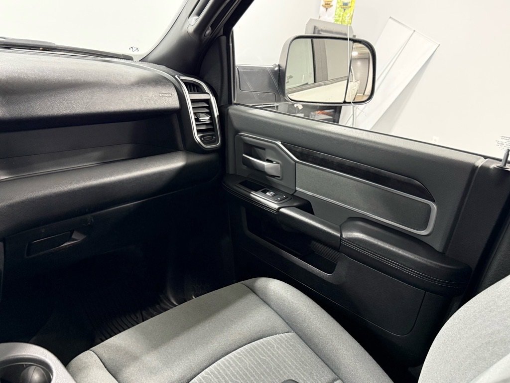 Used 2022 RAM 2500 Big Horn w/ Cold Weather Group image 14