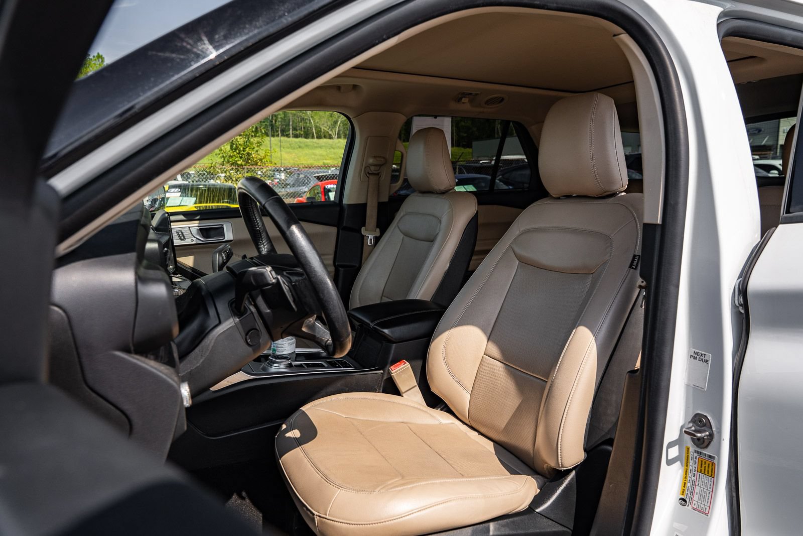 Certified 2020 Ford Explorer Limited RWD image 21