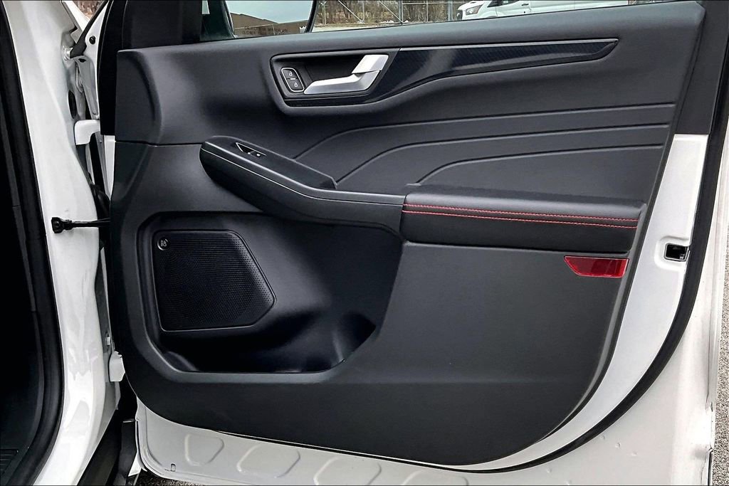 Certified 2023 Ford Escape ST-Line Select w/ Tech Pack #2 image 22