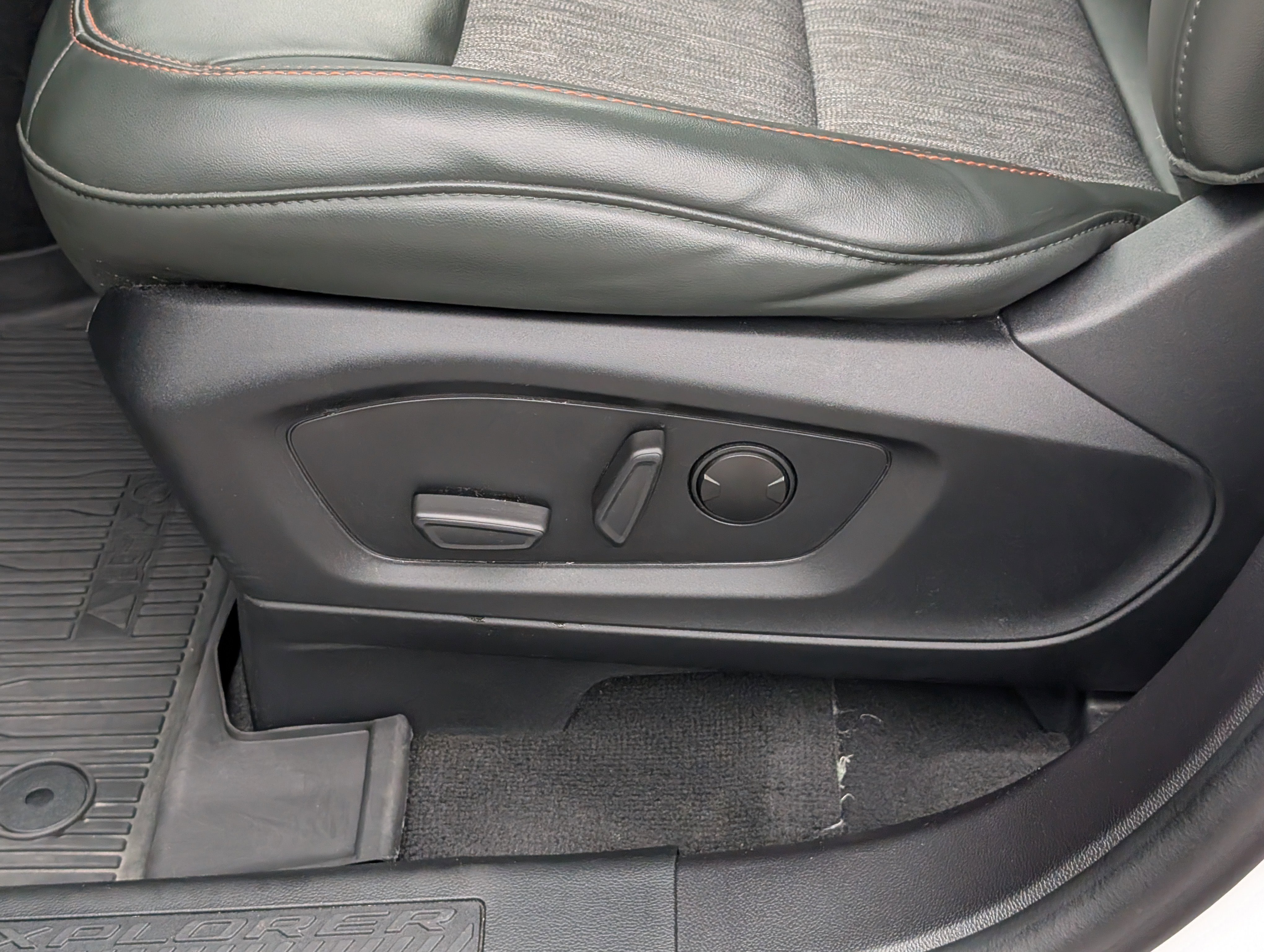 Certified 2022 Ford Explorer Timberline image 25