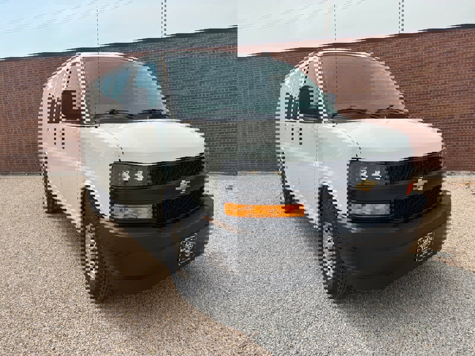 Used 2019 Chevrolet Express 3500 w/ Driver Convenience Package image 7