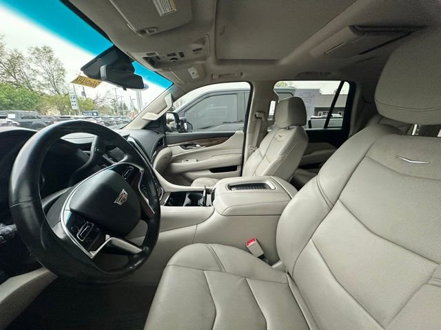 Used 2019 Cadillac Escalade Premium Luxury AWD/4WD image 8