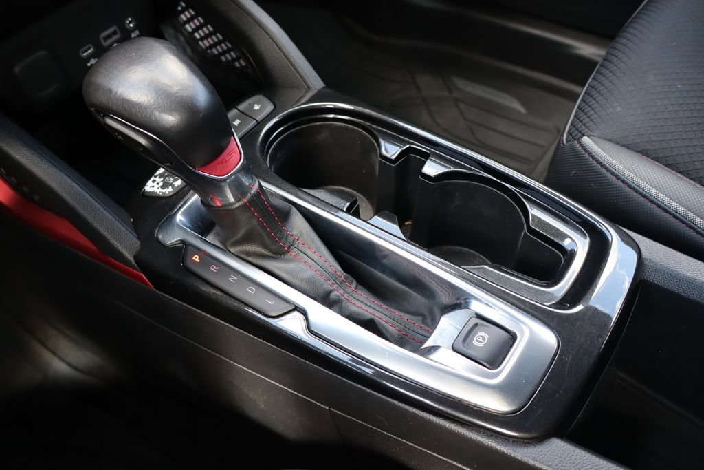 Used 2021 Chevrolet TrailBlazer RS w/ Convenience Package FWD image 11