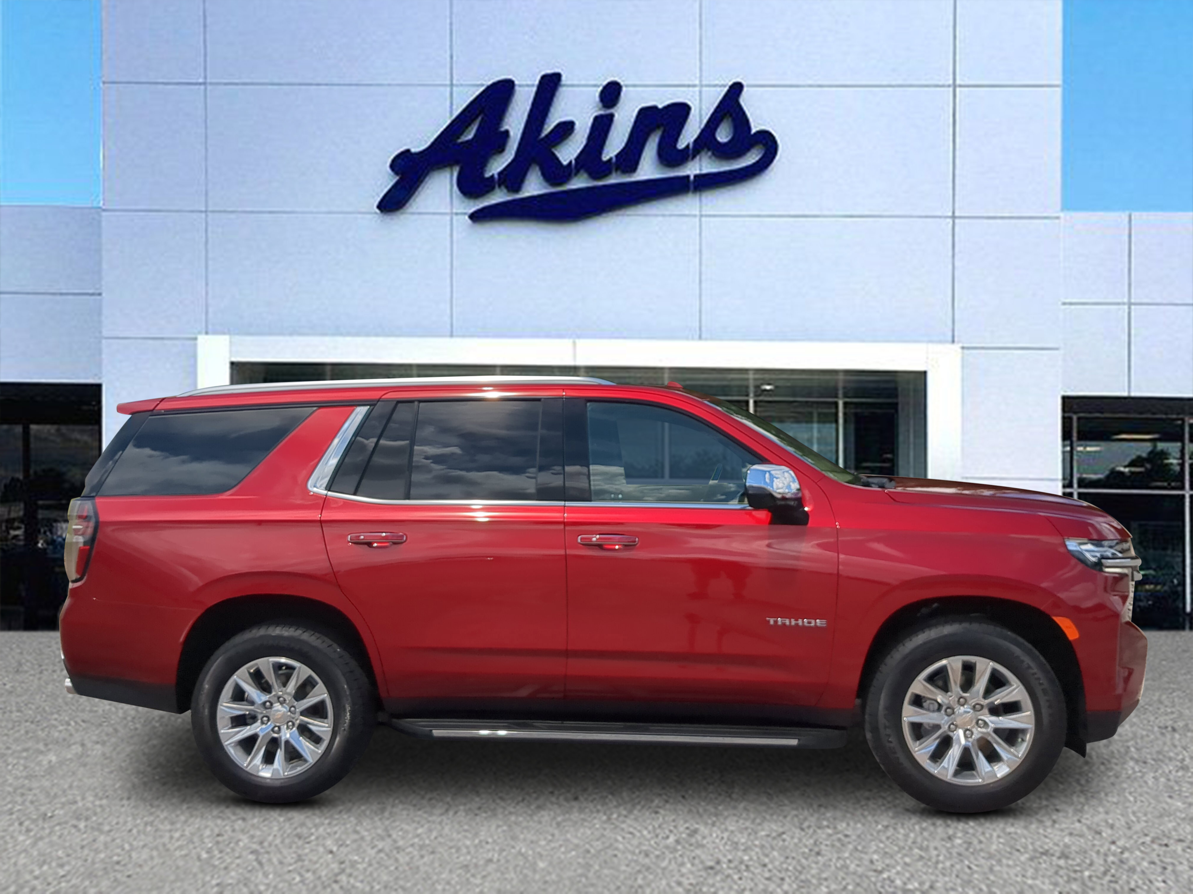 Used 2023 Chevrolet Tahoe Premier AWD/4WD image 30