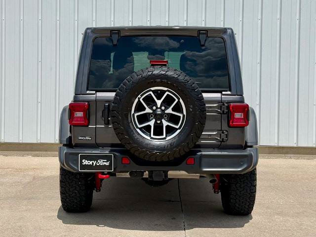Used 2025 Jeep Wrangler Unlimited Rubicon w/ Safety Group AWD/4WD image 5