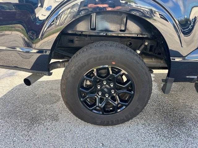 Certified 2024 Ford F150 XLT w/ XLT Black Appearance Package AWD/4WD image 30