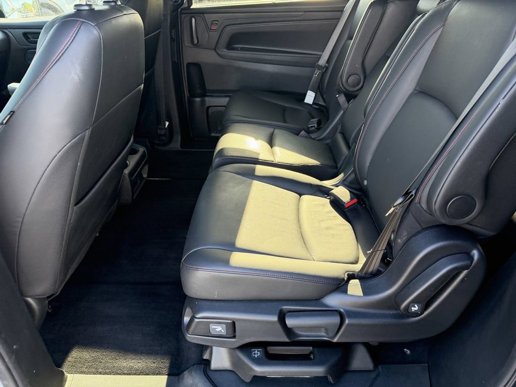 Used 2024 Honda Odyssey Sport image 18
