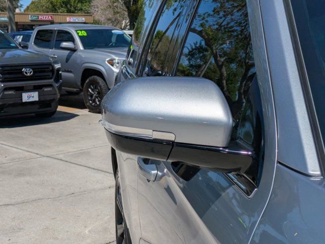 Certified 2024 Ford Expedition Limited image 10