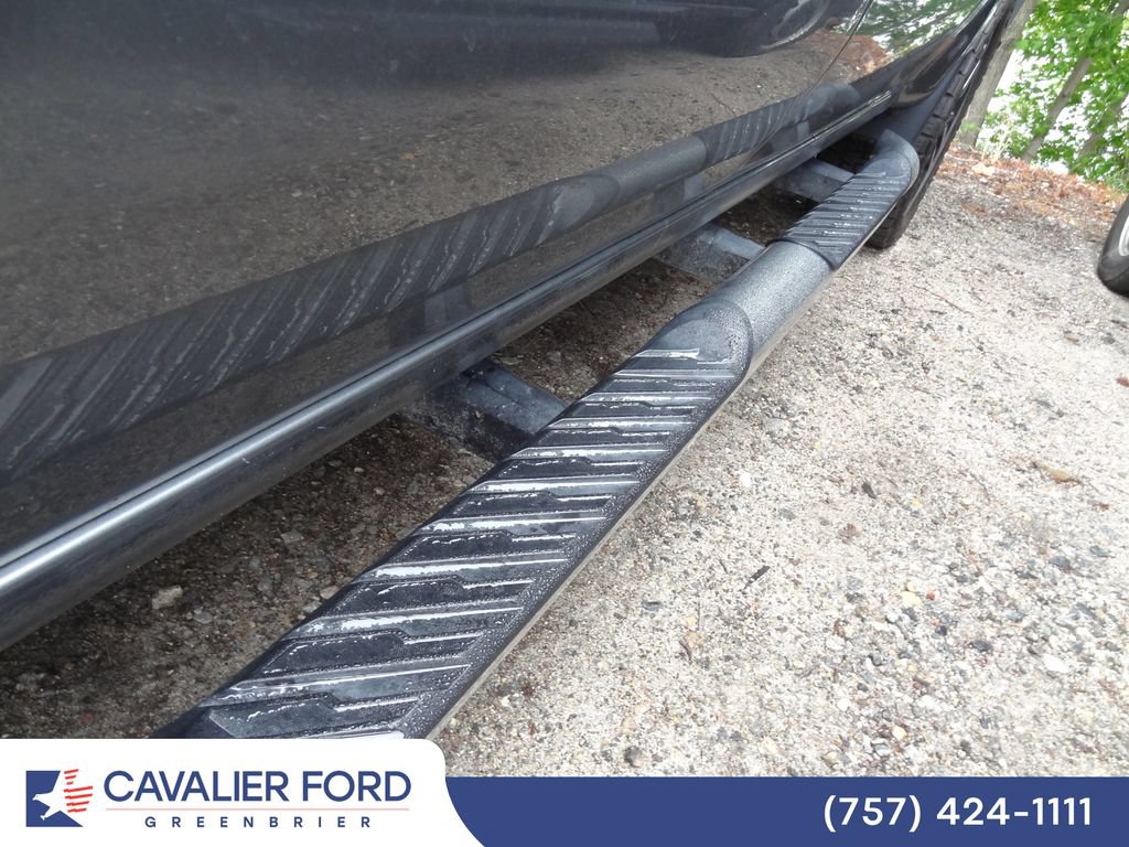 Used 2021 Chevrolet Silverado 1500 LT AWD/4WD image 17