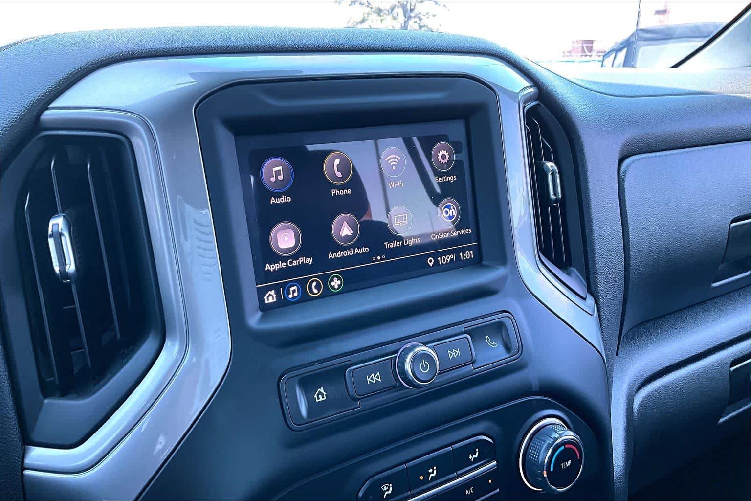 Used 2024 Chevrolet Silverado 1500 Custom w/ Turbomax Blackout Package AWD/4WD image 33
