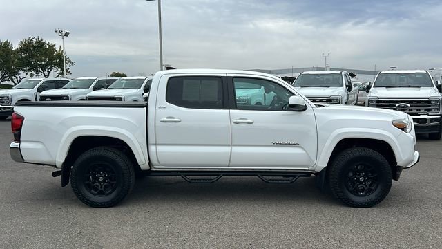 Used 2019 Toyota Tacoma SR5 image 2