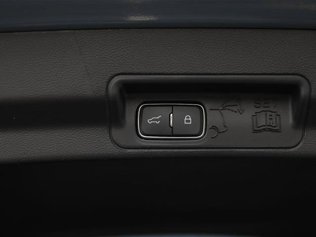 Certified 2025 Ford Explorer ST AWD/4WD image 16