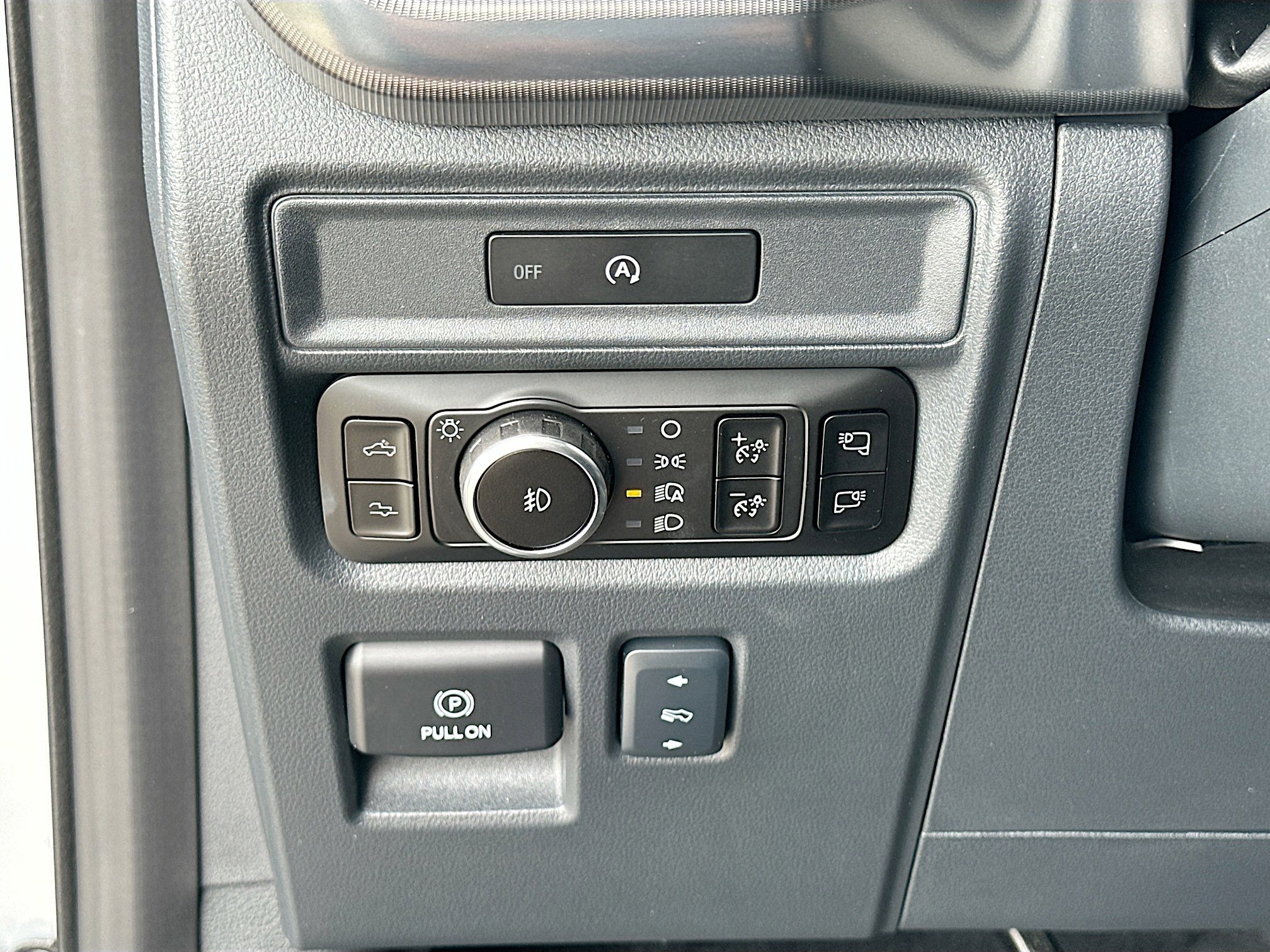 Certified 2025 Ford F150 Raptor AWD/4WD image 10