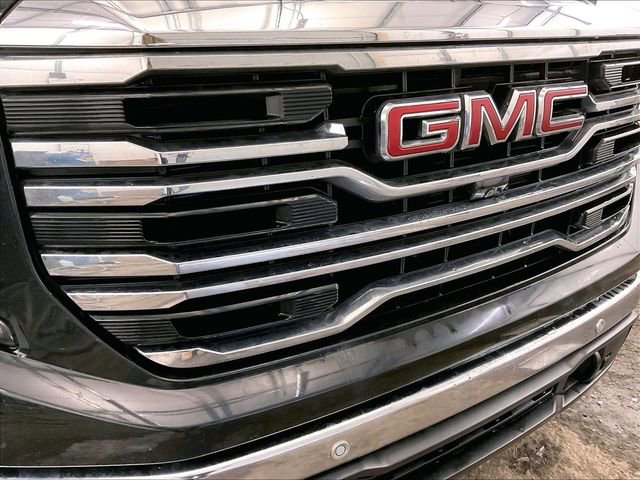 Used 2022 GMC Sierra 1500 SLT w/ SLT Premium Plus Package AWD/4WD image 29