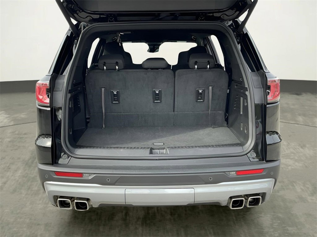 Used 2025 GMC Acadia Elevation image 23