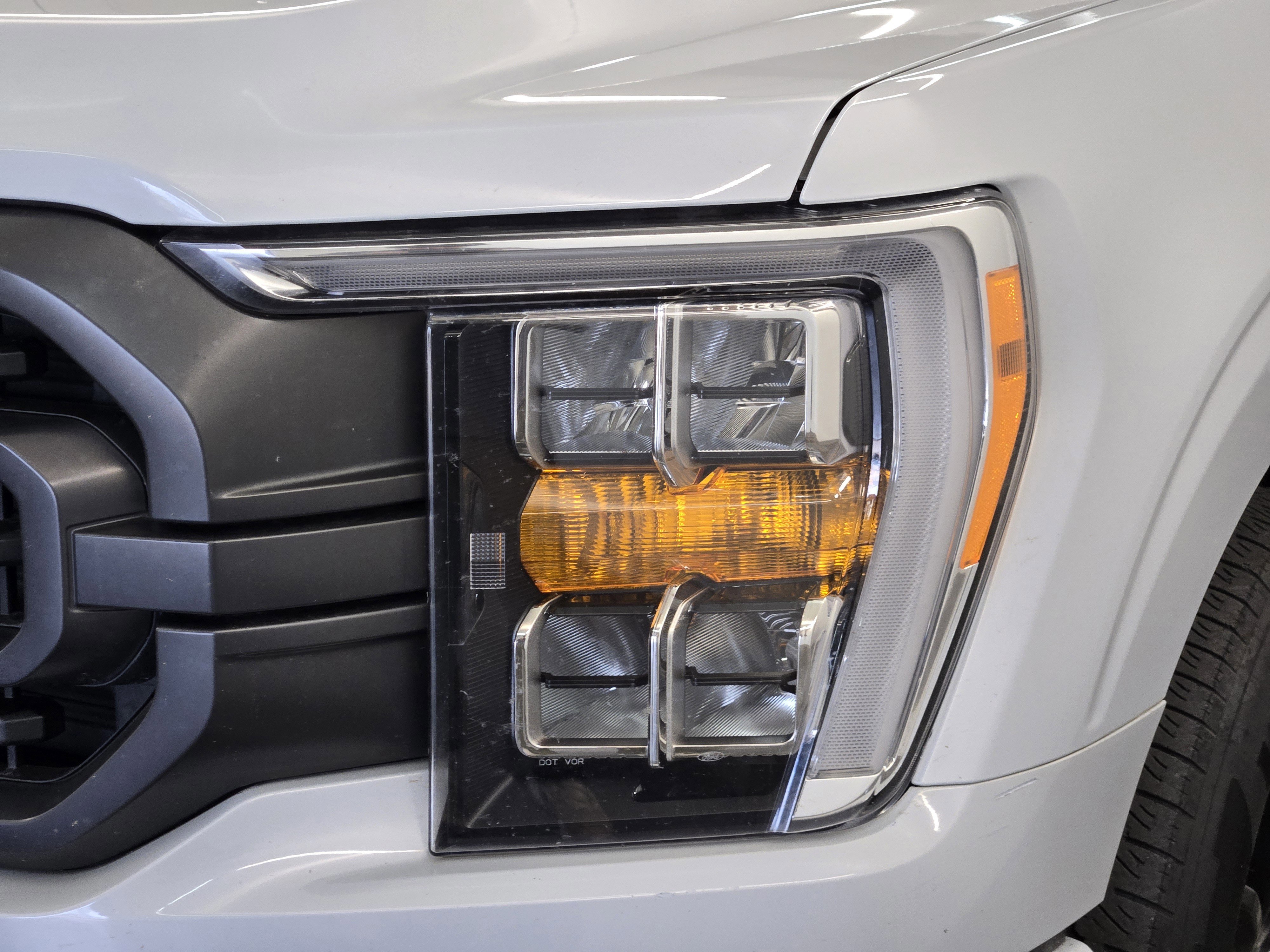 Certified 2022 Ford F150 XLT w/ Equipment Group 302A High image 8