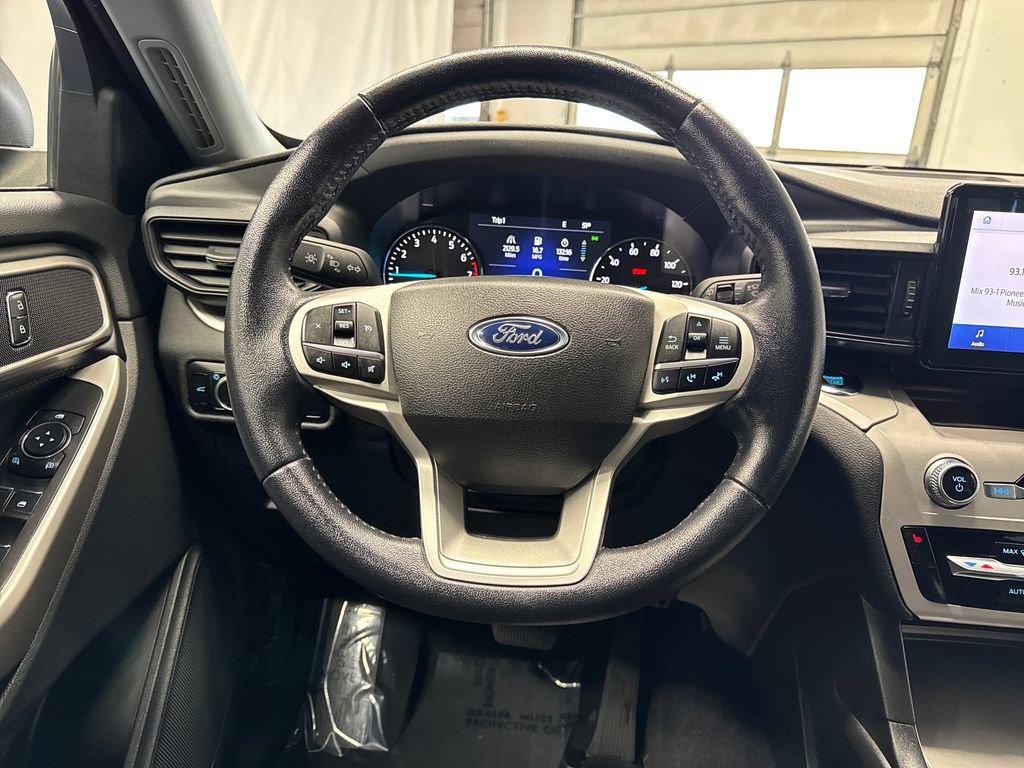 Certified 2023 Ford Explorer XLT AWD/4WD image 14