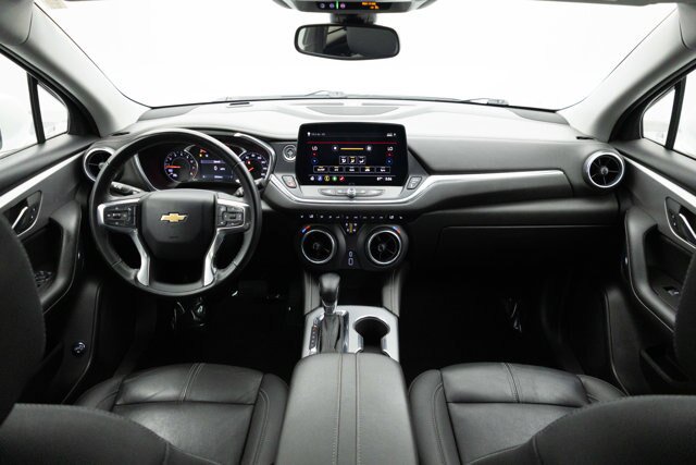 Used 2023 Chevrolet Blazer LT AWD/4WD image 2