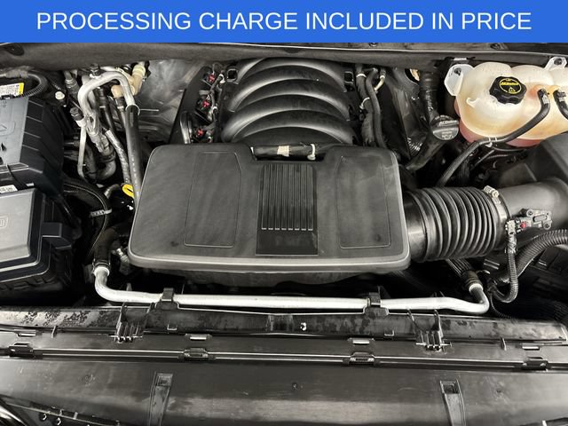 Used 2025 Chevrolet Suburban LT AWD/4WD image 17