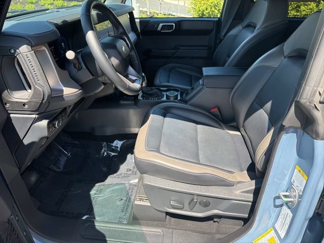 Certified 2025 Ford Bronco Outer Banks AWD/4WD image 18