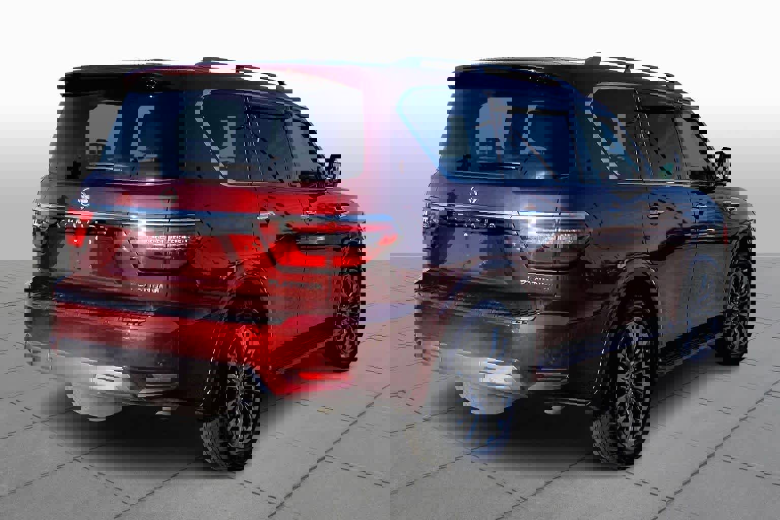 Used 2023 Nissan Armada Platinum w/ Captain's Chairs Package image 3