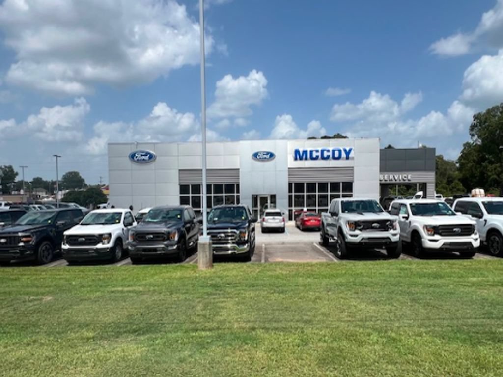 Used 2021 Chevrolet Traverse LS FWD image 8