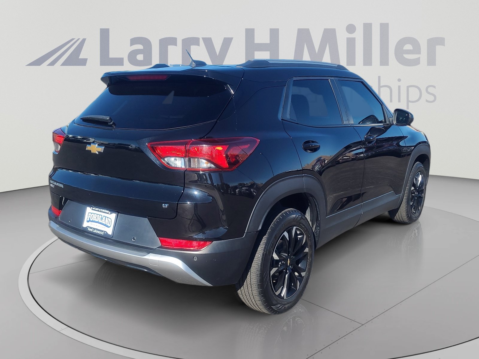 Used 2022 Chevrolet TrailBlazer LT w/ Driver Confidence Package AWD/4WD image 5