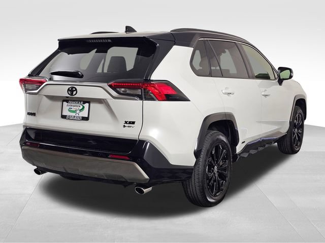 Used 2025 Toyota RAV4 XSE w/ Advanced Technology Package AWD/4WD image 7