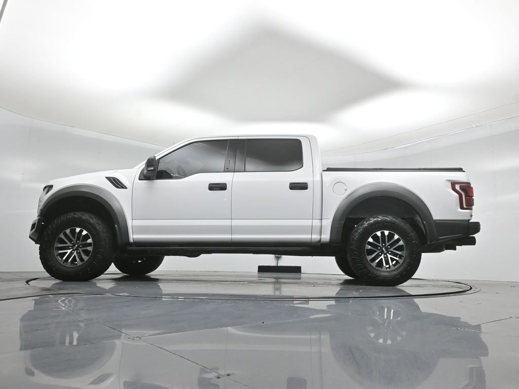 Certified 2020 Ford F150 Raptor w/ Equipment Group 801A Mid image 24
