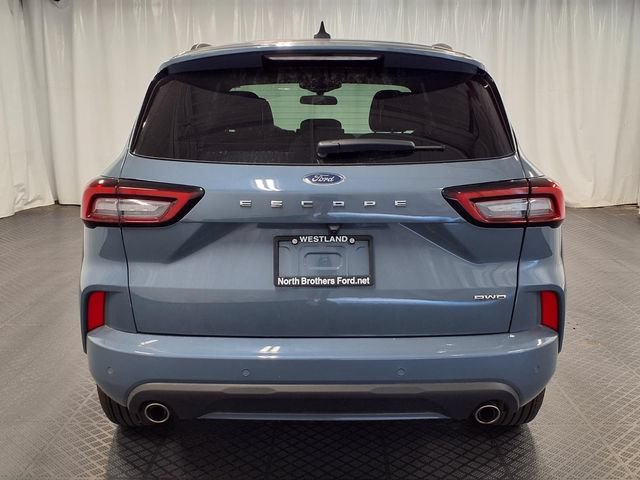 Certified 2024 Ford Escape ST-Line w/ Tech Pack #1 AWD/4WD image 25