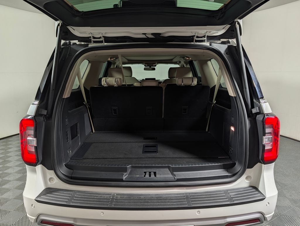 Certified 2024 Ford Expedition Max Platinum AWD/4WD image 6