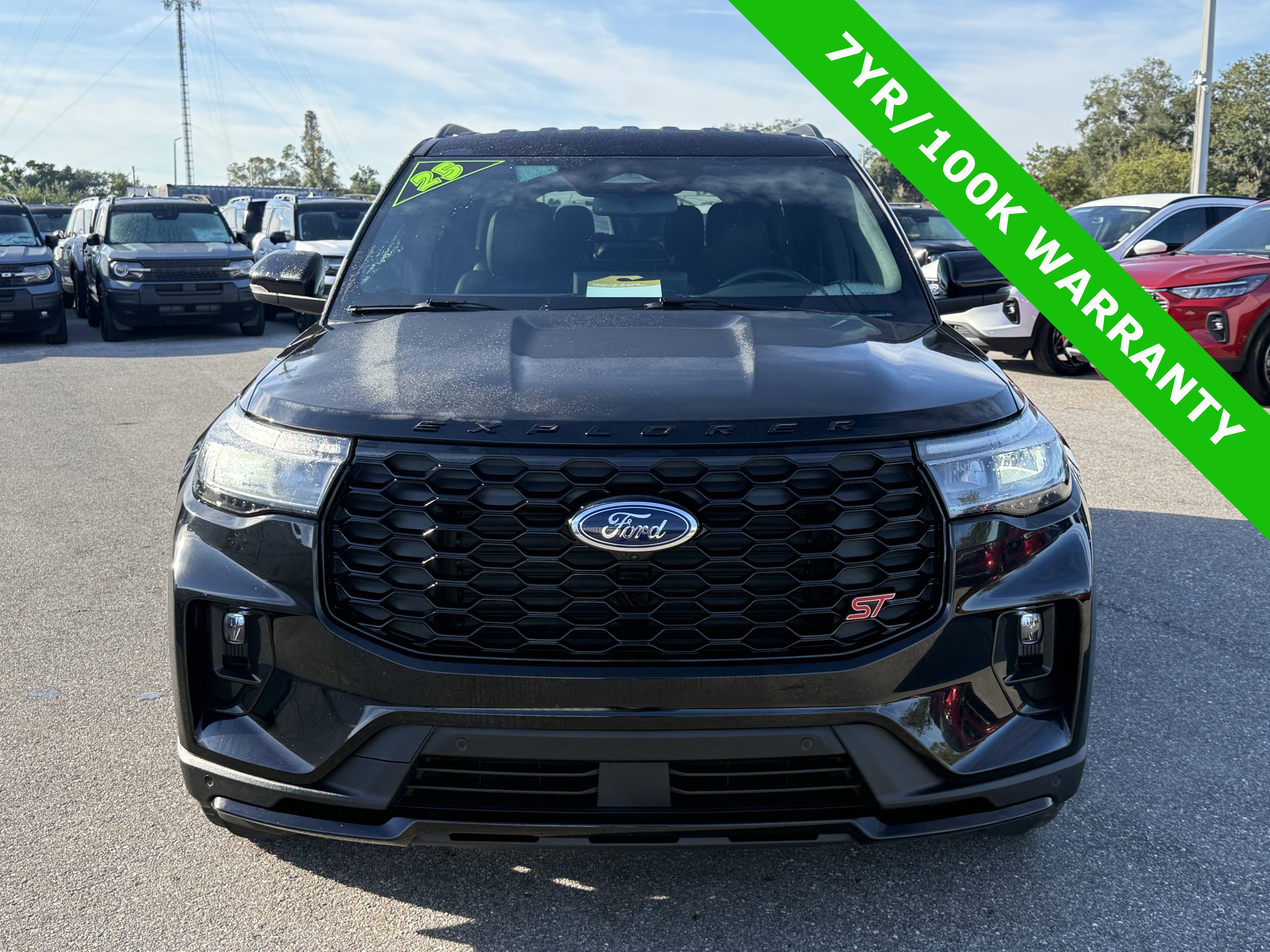 Certified 2025 Ford Explorer ST image 8